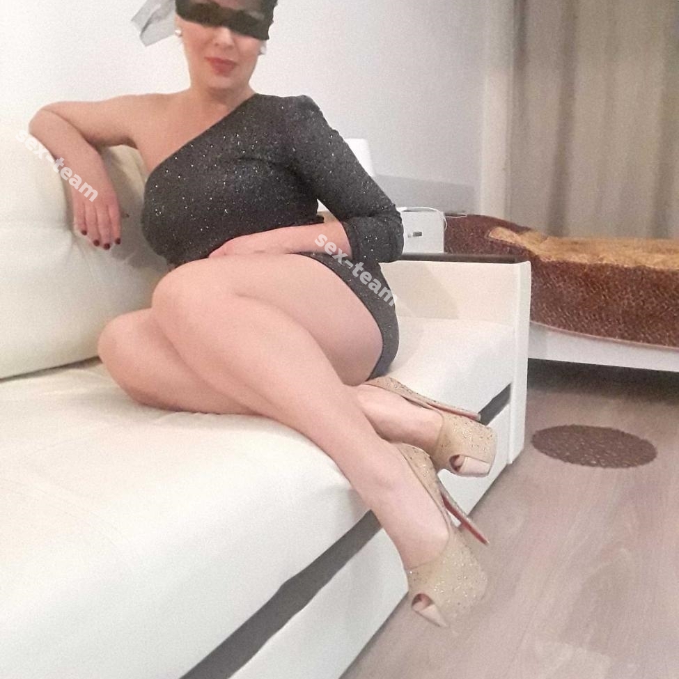 Катя